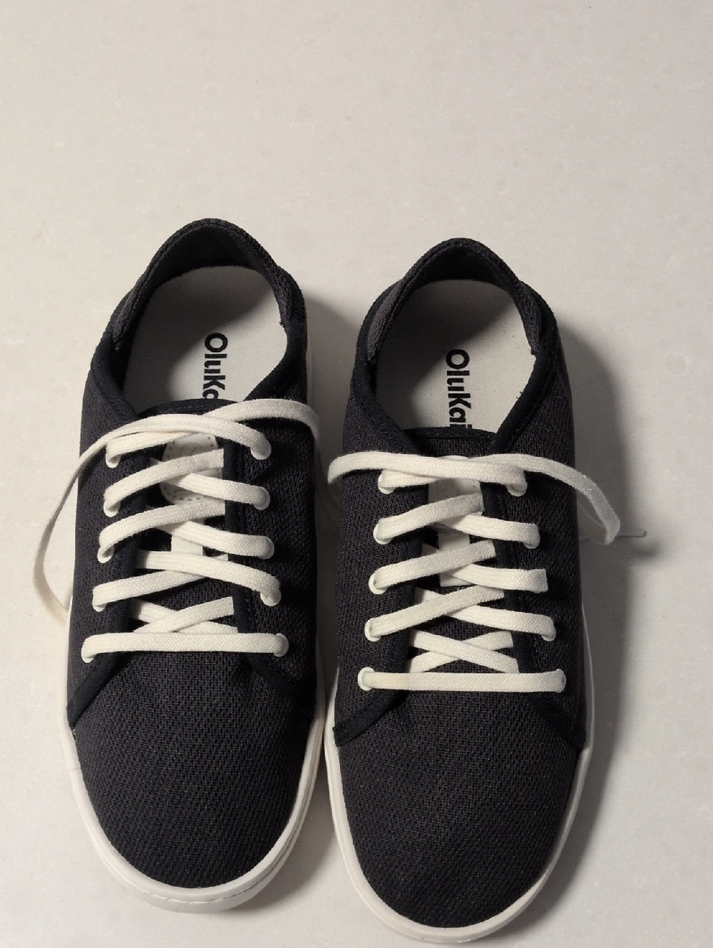 OluKai Pehuea Women's Black Canvas